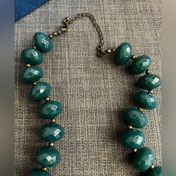 Chunky Teal Bead Necklace Vintage Avon 2006 Statement Jewelry Boho Retro Green - Picture 2 of 3